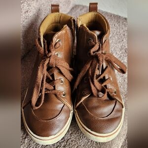 Cat & Jack Brown High-Top Kids Shoes 1Y